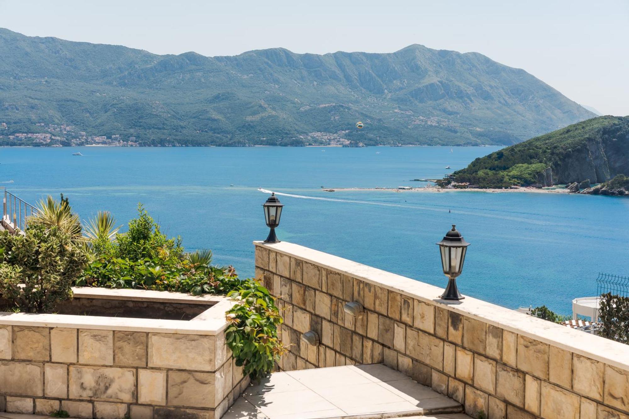 Vidikovac Marble House Leilighet Budva Eksteriør bilde